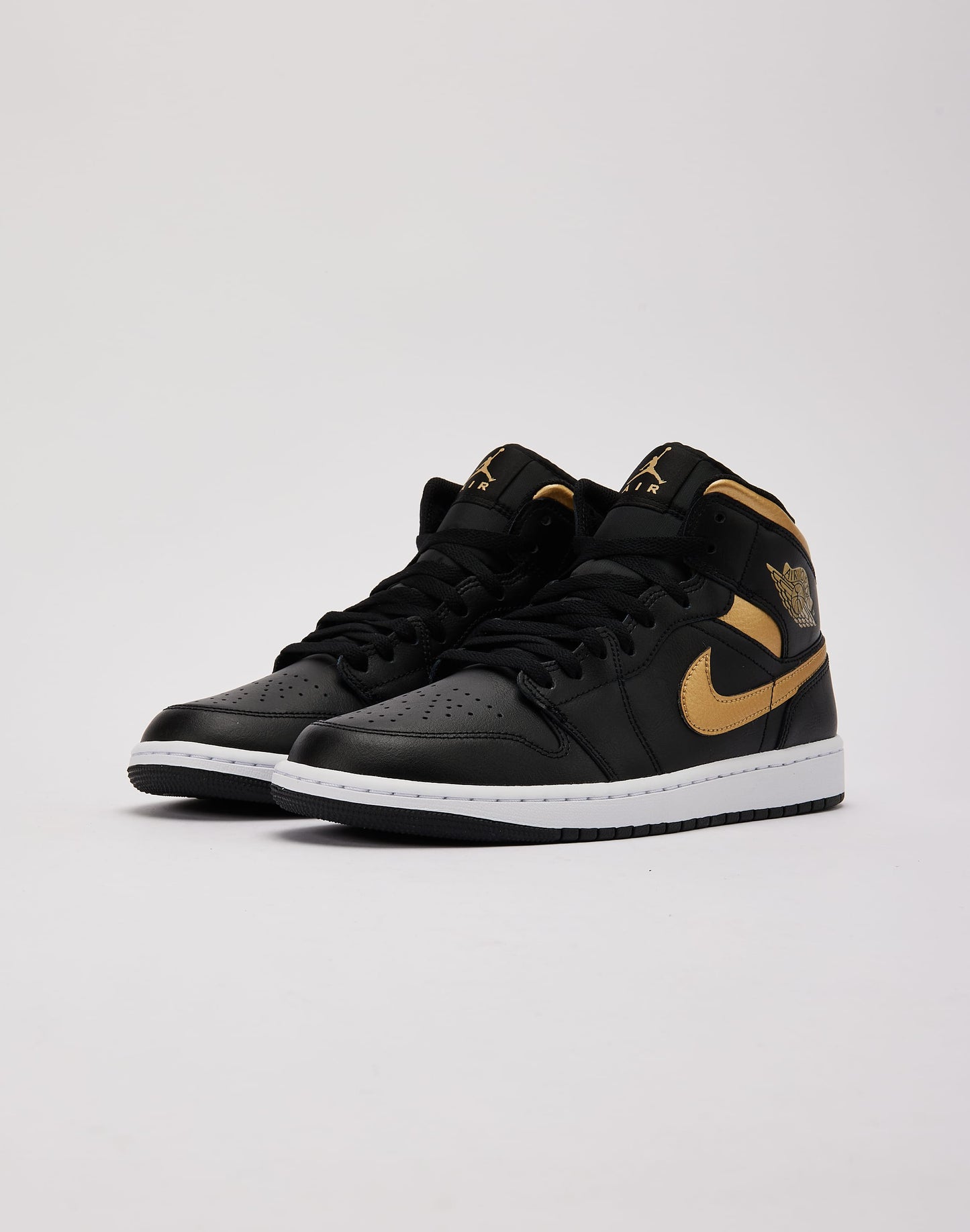 Air  1 Mid